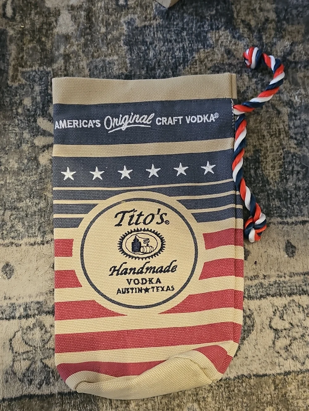 5 Tito Pouches